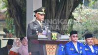 Dandim 0622/Kabupaten Sukabumi, Letkol Inf Agung Ariwibowo, bertindak sebagai pembina upacara yang digelar di Alun-alun Palabuhanratu, Rabu (28/10/26).[Foto: ist]